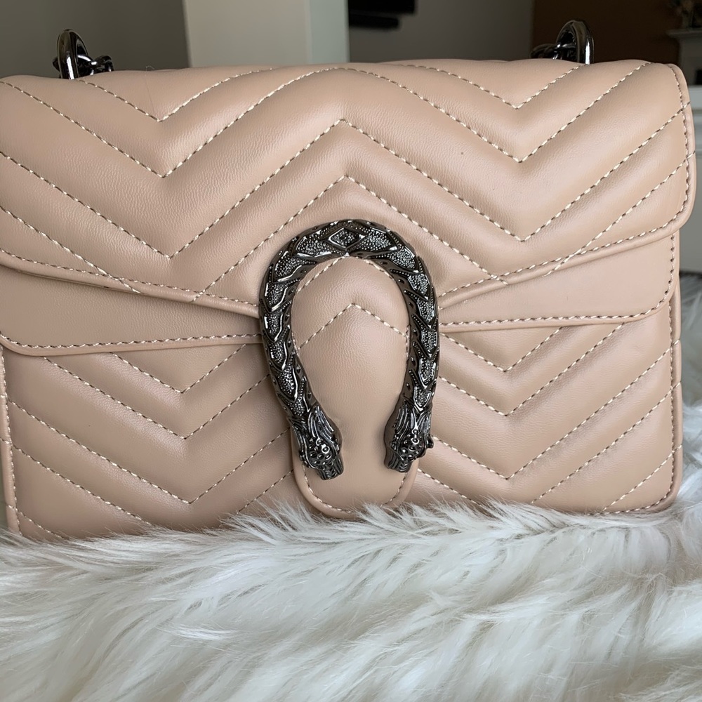 Women handbag